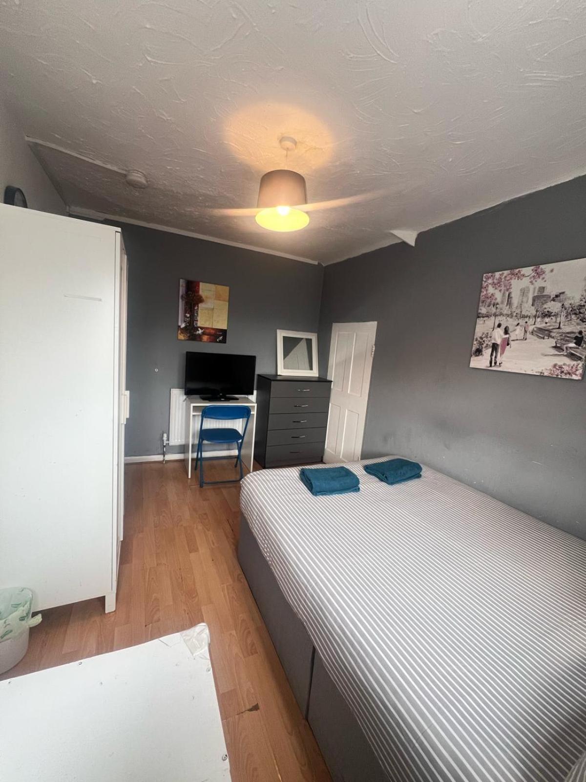 Ferienwohnung Colebert Avenue London Exterior foto